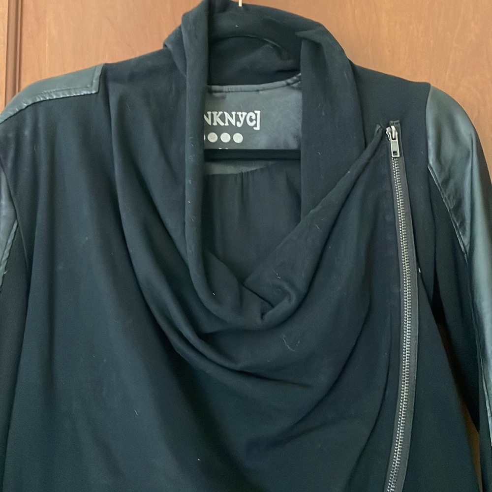 Blank Nyc Private Practice Jacket Size Small - image 4